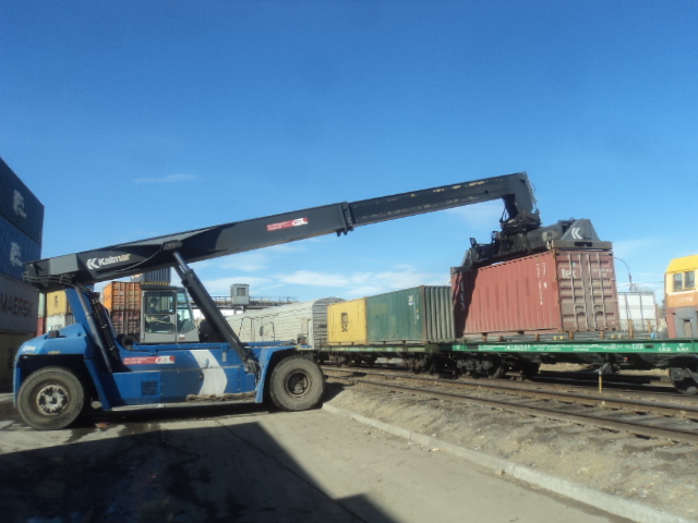 Организация приема контейнеров с  железнодорожного транспорта и выдача на автотранспорт